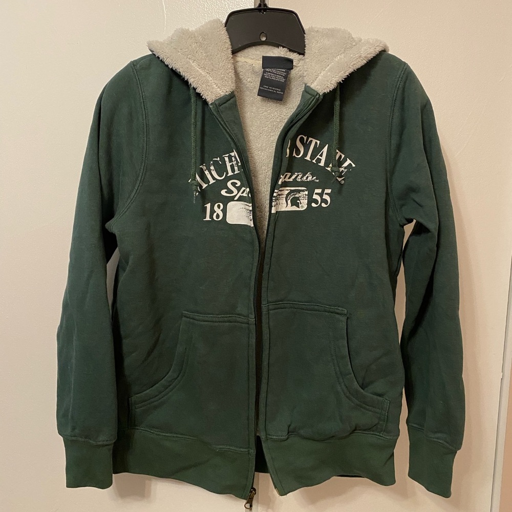 Vintage-style Michigan State Spartans hooded sweatshirt